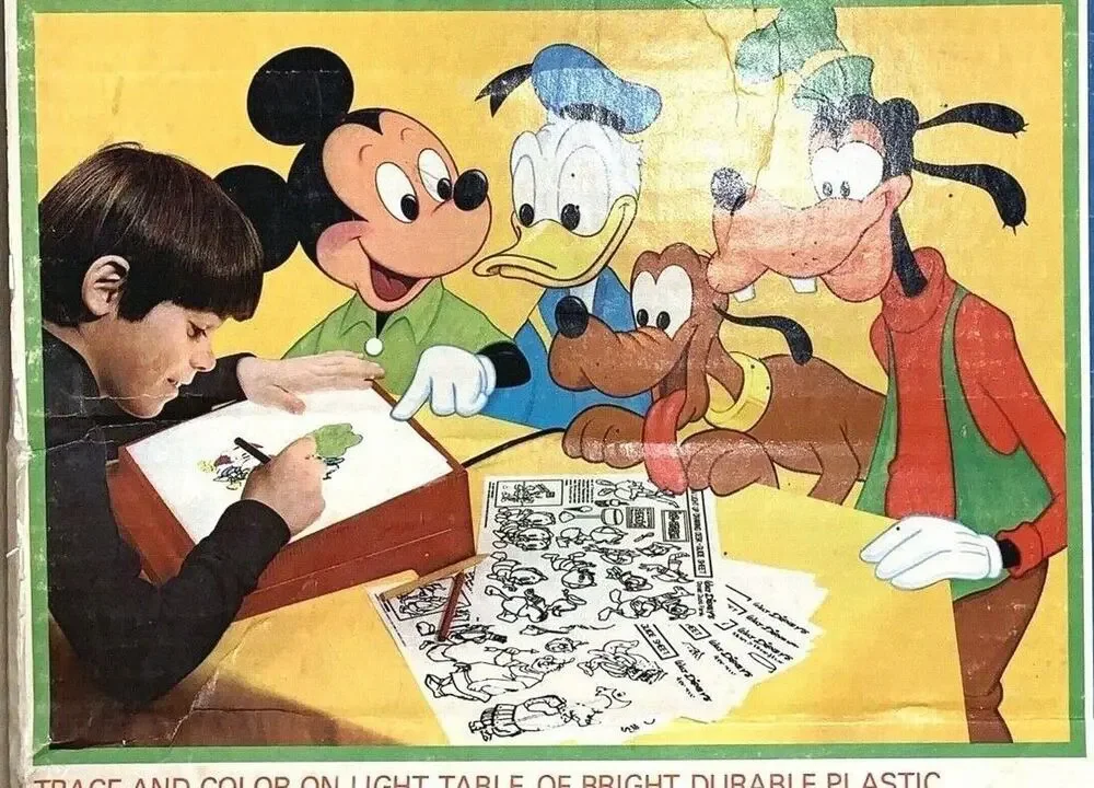 Vintage World of Disney By Lakeside Light Up Drawing Desk #5340 (WORKS!) 10215